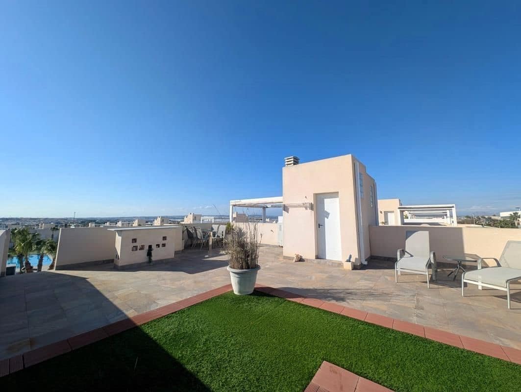 3 makuuhuone Huoneisto myytävänä paikassa Torrevieja mukana uima-altaan - 259 900 € (Ref: 9468167)