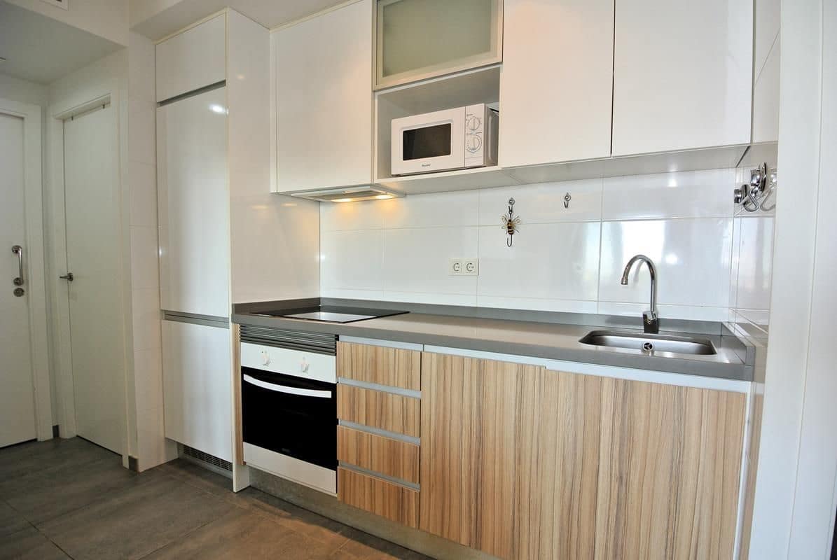 3 makuuhuone Huoneisto myytävänä paikassa Torrevieja mukana uima-altaan - 259 900 € (Ref: 9468167)