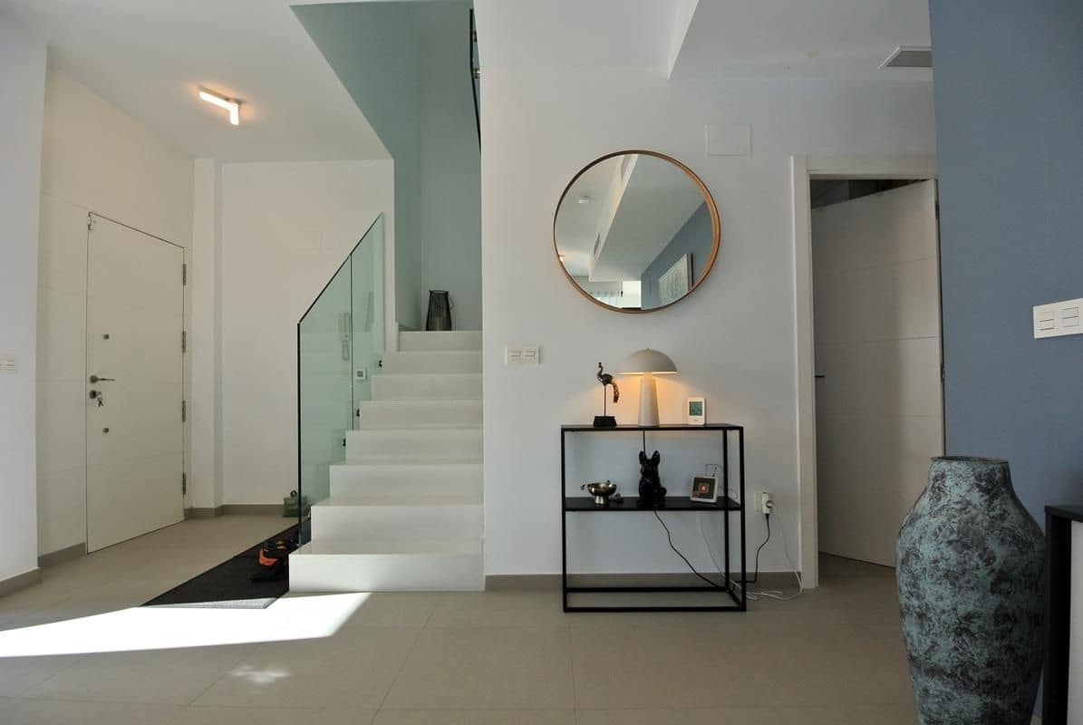 3 bedroom Villa for sale in San Fulgencio with pool garage - € 595,000 (Ref: 9503902)