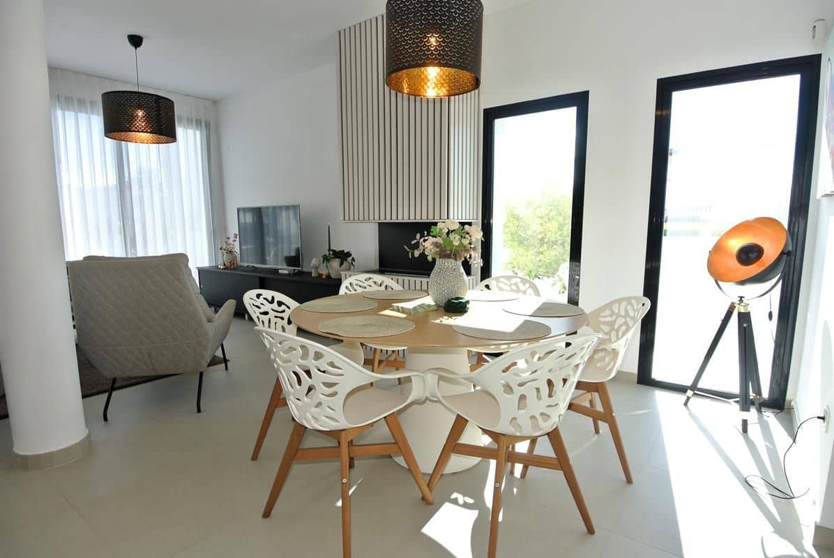 3 bedroom Villa for sale in San Fulgencio with pool garage - € 595,000 (Ref: 9503902)