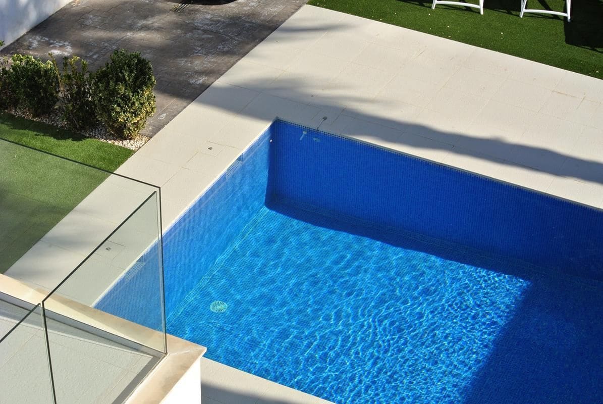 3 bedroom Villa for sale in San Fulgencio with pool garage - € 595,000 (Ref: 9503902)