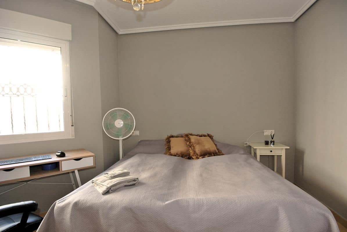 3 camera da letto Villetta Bifamiliare in vendita in Orihuela Costa con piscina garage - 249.900 € (Rif: 9508443)