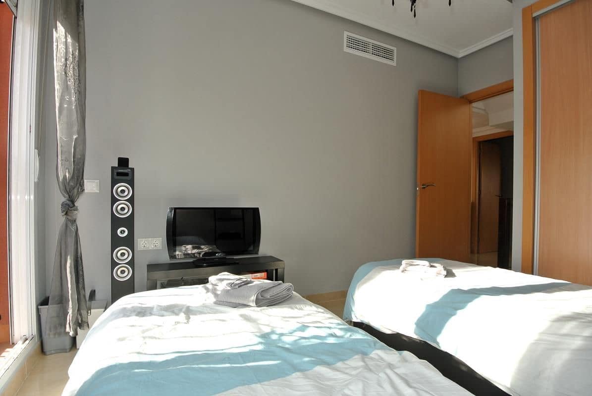 3 camera da letto Villetta Bifamiliare in vendita in Orihuela Costa con piscina garage - 249.900 € (Rif: 9508443)