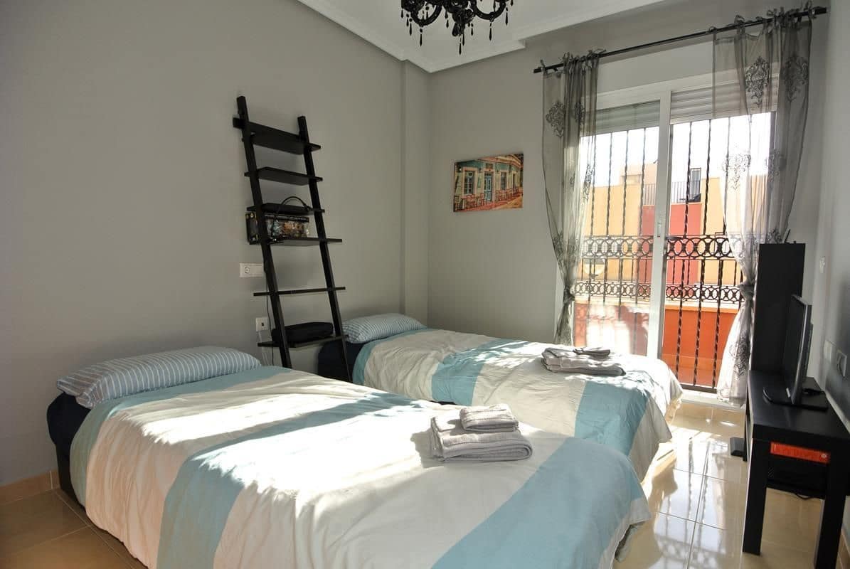 3 camera da letto Villetta Bifamiliare in vendita in Orihuela Costa con piscina garage - 249.900 € (Rif: 9508443)