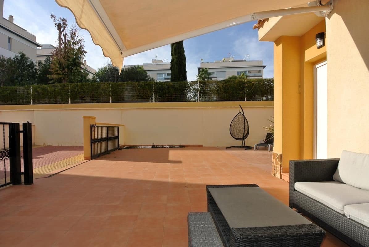 3 camera da letto Villetta Bifamiliare in vendita in Orihuela Costa con piscina garage - 249.900 € (Rif: 9508443)