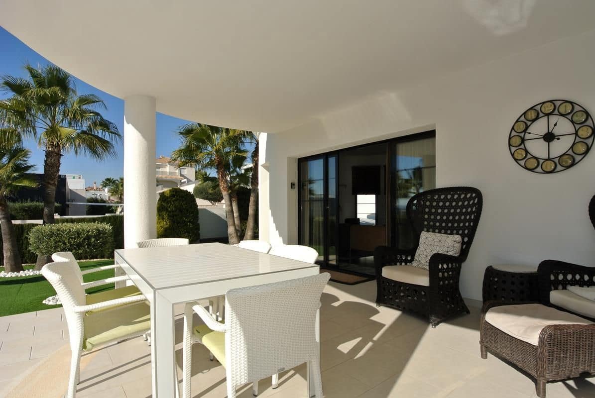 3 soverom Villa til salgs i San Fulgencio med svømmebasseng garasje - € 496 000 (Ref: 9560957)