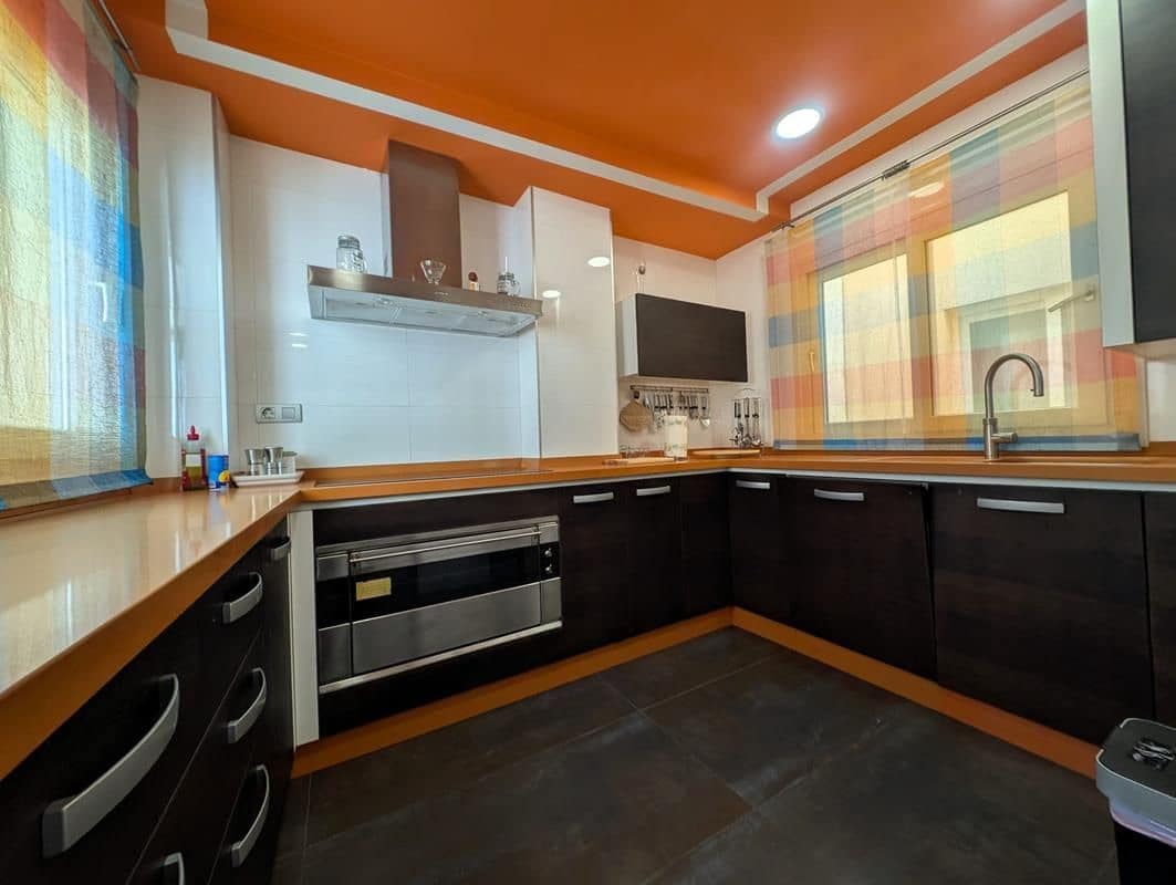 4 sypialnia Penthouse na sprzedaż w Torrevieja - 525 000 € (Ref: 9590741)