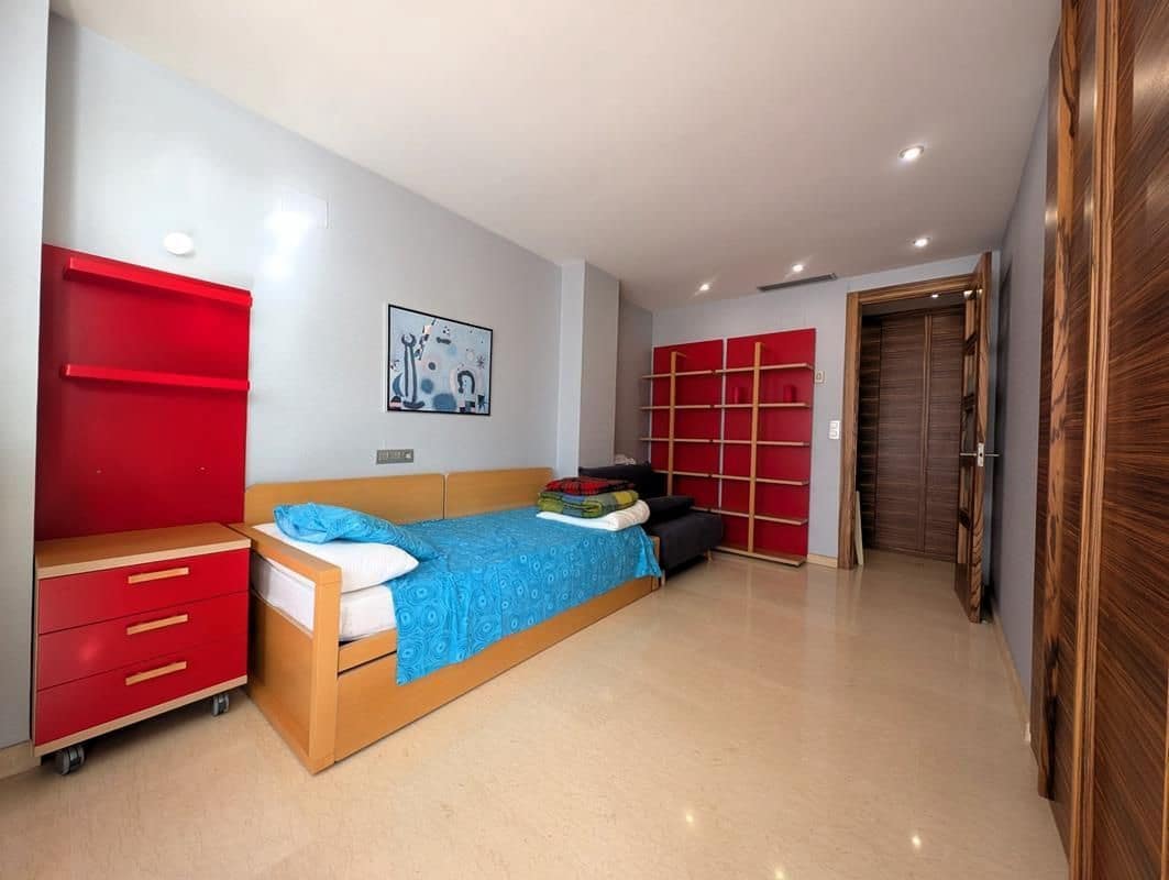 4 sypialnia Penthouse na sprzedaż w Torrevieja - 525 000 € (Ref: 9590741)