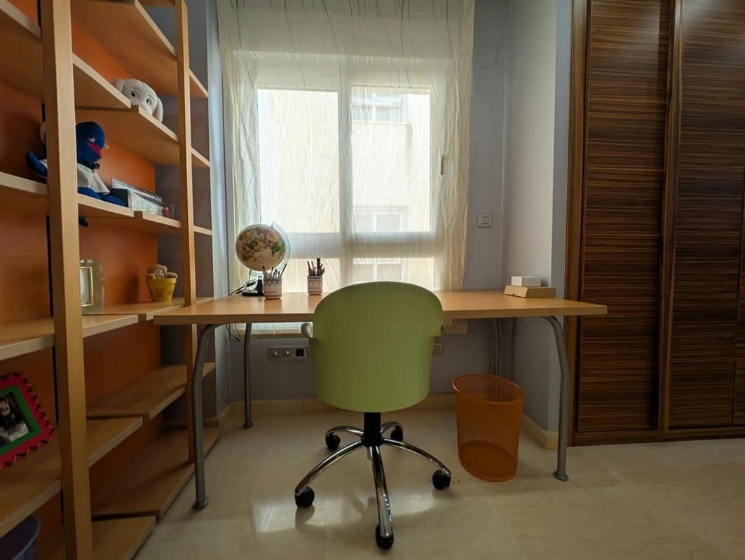 4 sypialnia Penthouse na sprzedaż w Torrevieja - 525 000 € (Ref: 9590741)