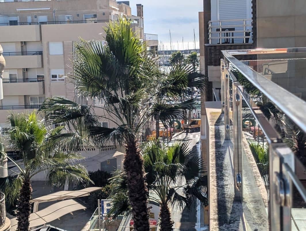 4 sypialnia Penthouse na sprzedaż w Torrevieja - 525 000 € (Ref: 9590741)