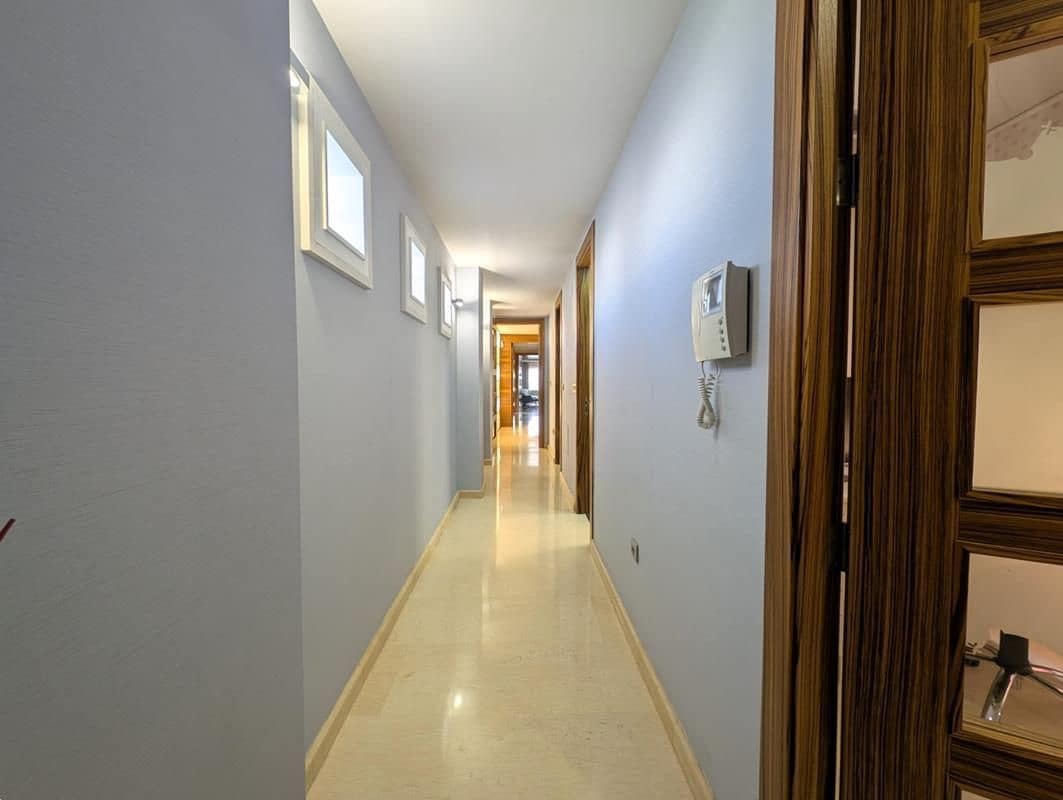 4 sypialnia Penthouse na sprzedaż w Torrevieja - 525 000 € (Ref: 9590741)