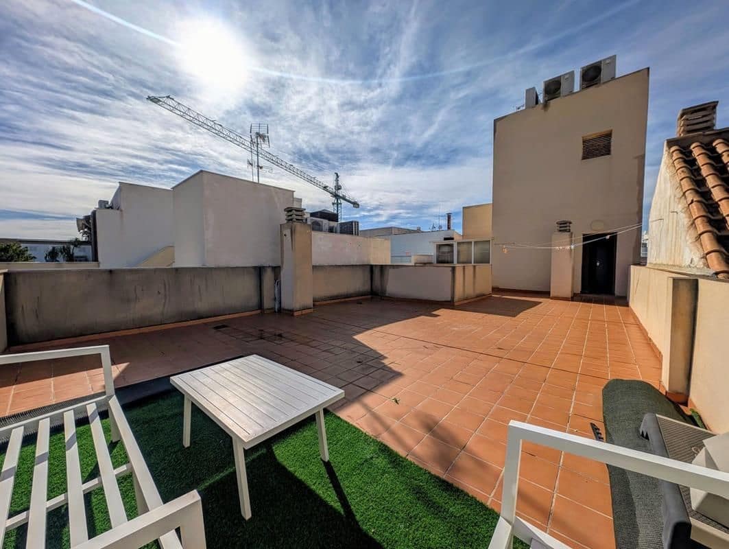 4 sypialnia Penthouse na sprzedaż w Torrevieja - 525 000 € (Ref: 9590741)