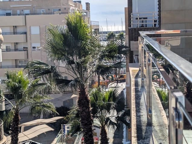 4 chambre Penthouse à vendre à Centro - Muelle Pesquero, Torrevieja - 525 000 € (Ref: 9590741)