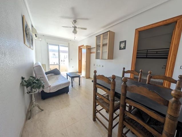 2 chambre Appartement à vendre à Centro, Torrevieja avec piscine - 119 000 € (Ref: 9690082)