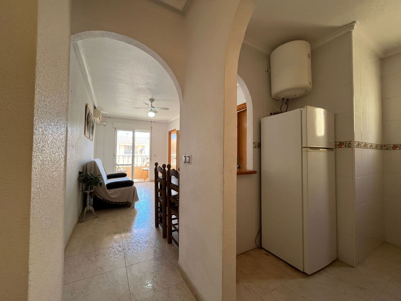 2 bedroom Apartment for sale in Torrevieja with pool - € 119,000 (Ref: 9690082)