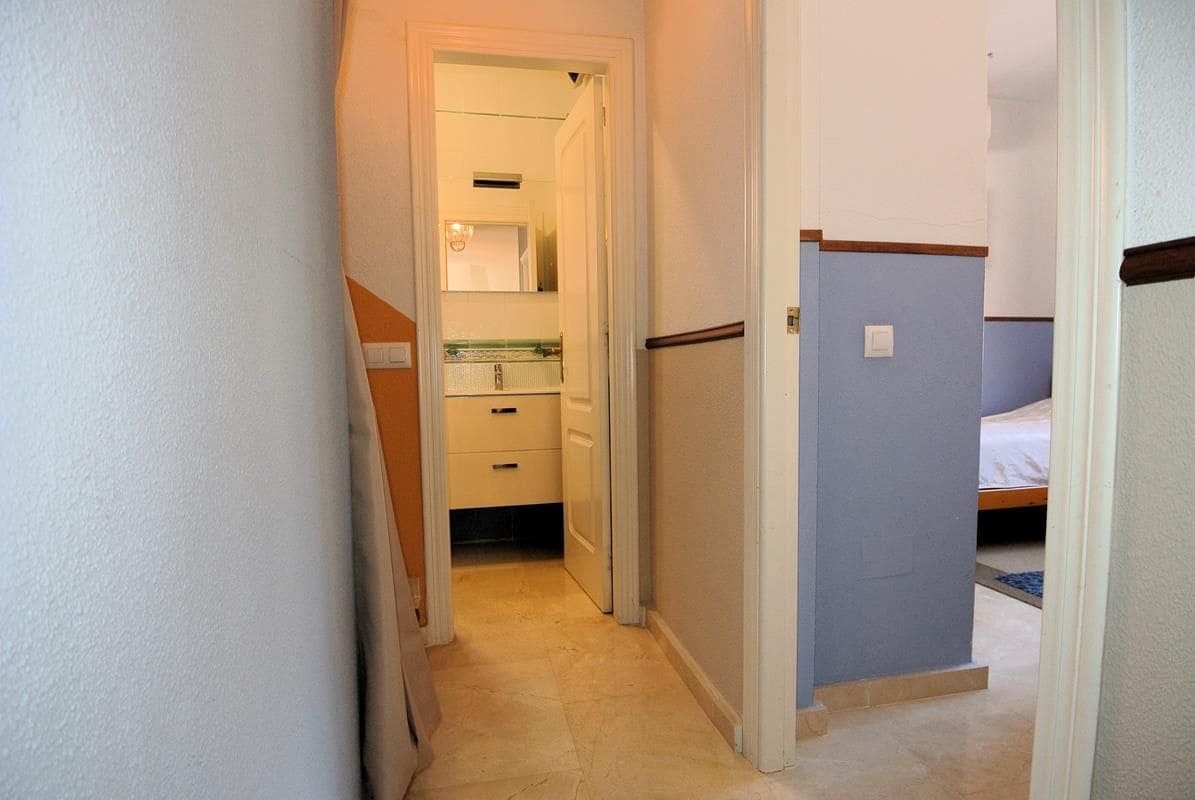 3 camera da letto Villa in vendita in Playa Flamenca con piscina garage - 289.900 € (Rif: 9731696)