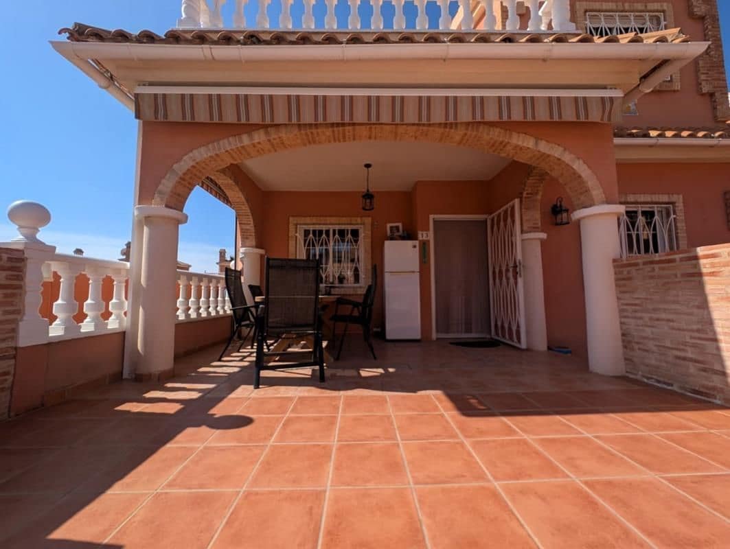 3 camera da letto Villa in vendita in Playa Flamenca con piscina garage - 289.900 € (Rif: 9731696)