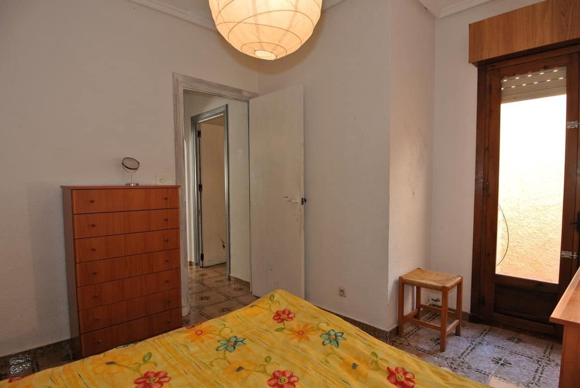 2 soverom Kjedet enebolig til salgs i Ciudad Quesada med garasje - € 125 900 (Ref: 9731698)