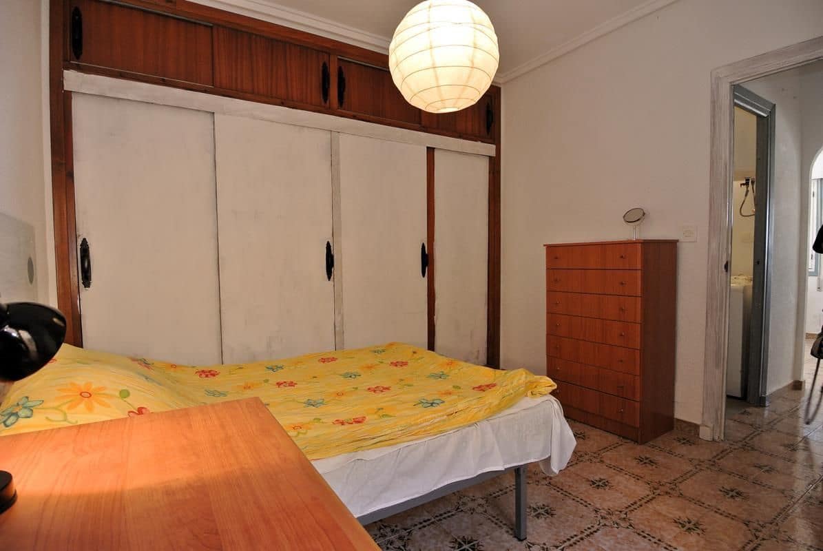 2 soverom Kjedet enebolig til salgs i Ciudad Quesada med garasje - € 125 900 (Ref: 9731698)