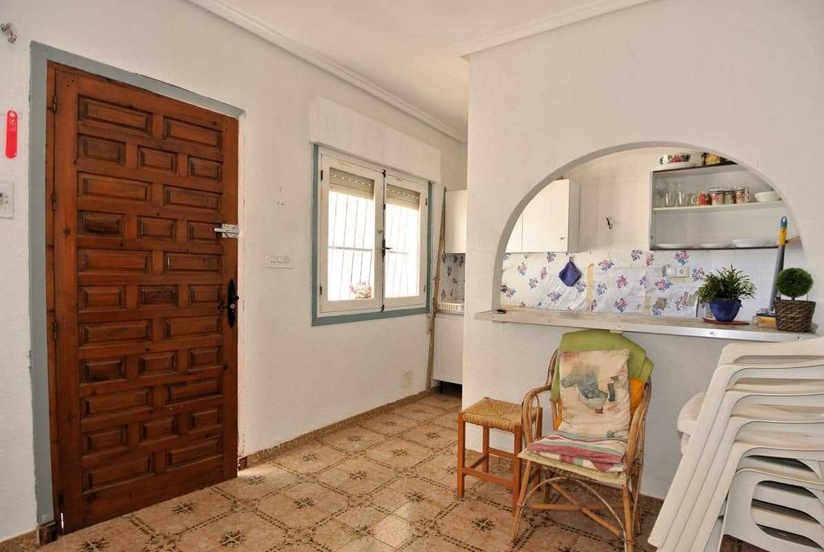 2 soverom Kjedet enebolig til salgs i Ciudad Quesada med garasje - € 125 900 (Ref: 9731698)