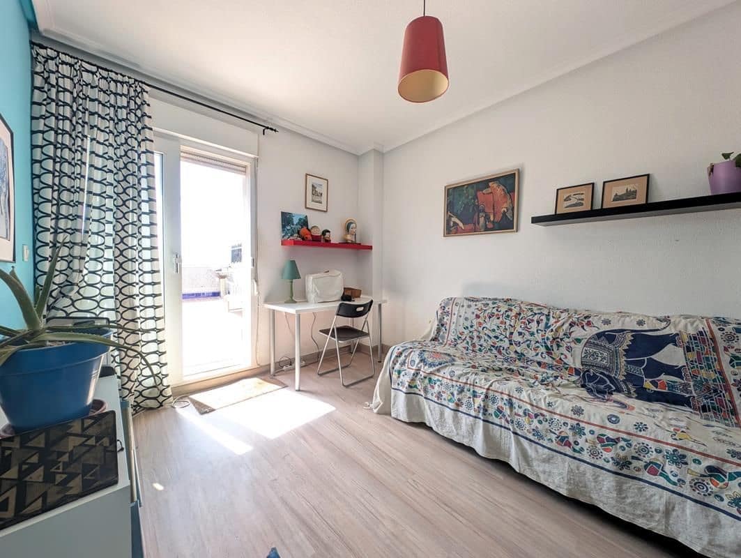 4 quarto Penthouse para venda em Torrevieja - 239 000 € (Ref: 9772744)