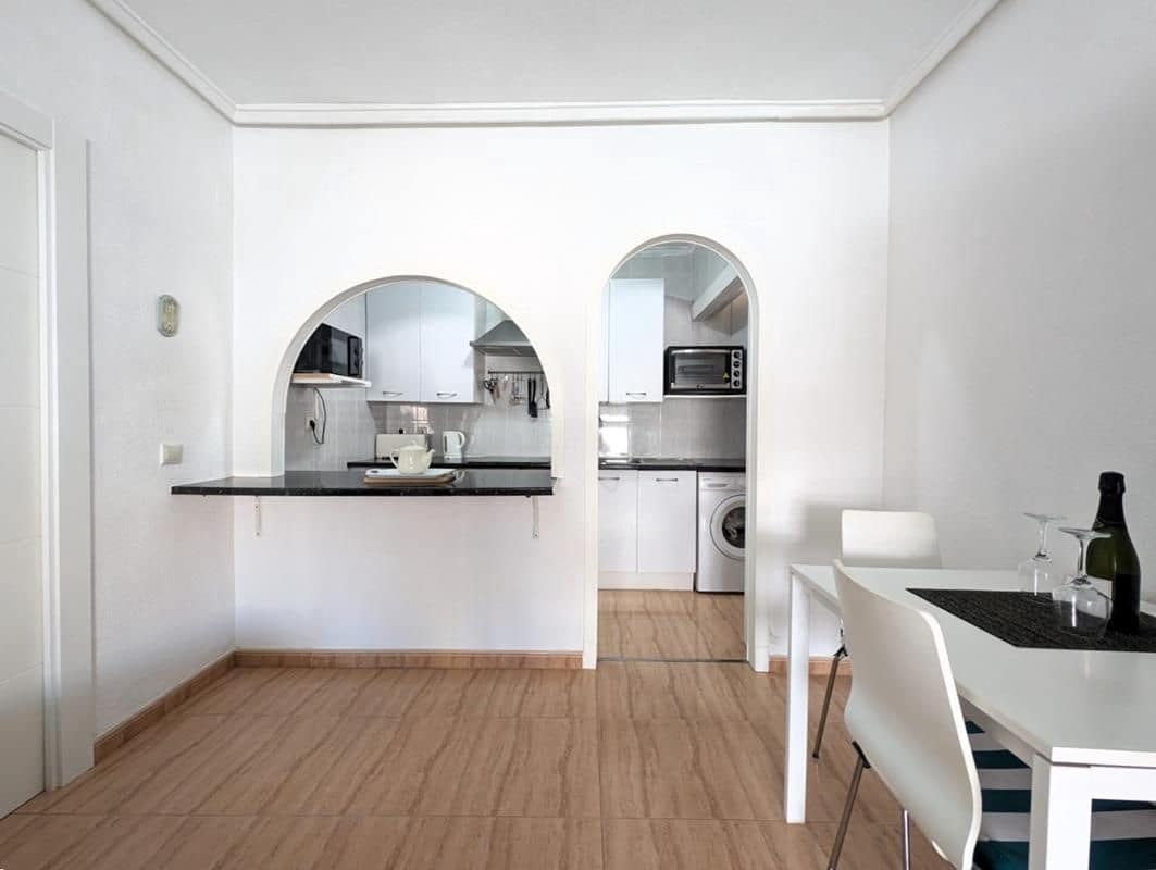 1 chambre Appartement à vendre à Torrevieja - 159 900 € (Ref: 9796639)