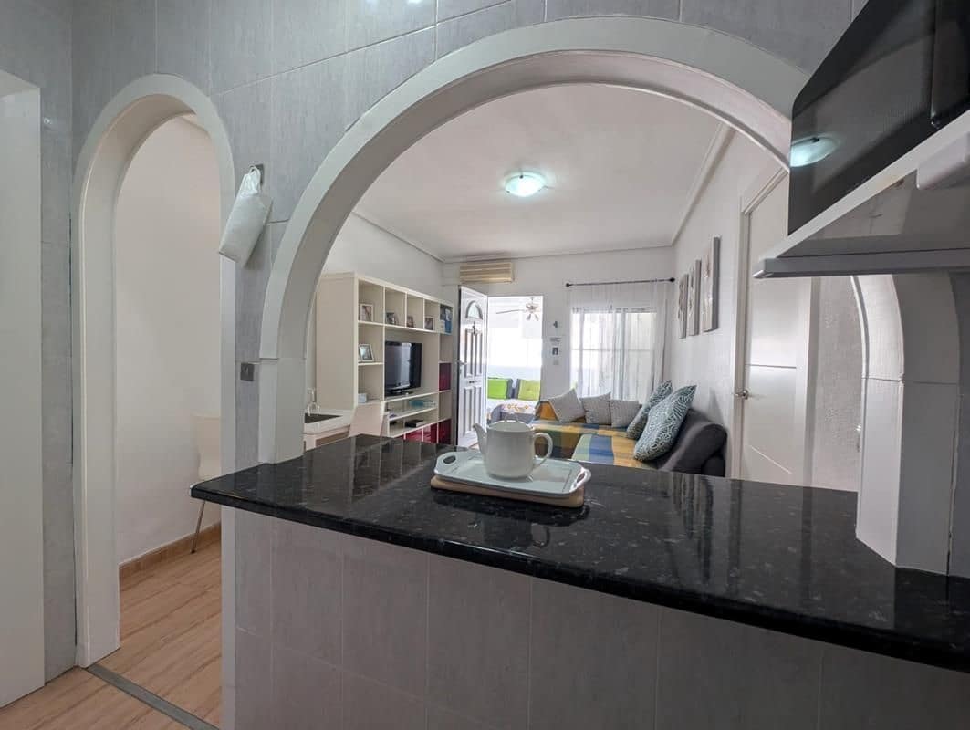 1 chambre Appartement à vendre à Torrevieja - 159 900 € (Ref: 9796639)