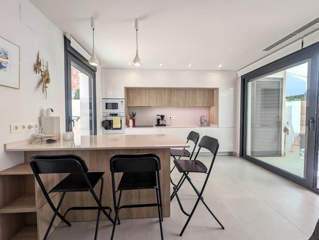 4 bedroom Villa for sale in Benijofar with pool garage - € 529,000 (Ref: 9798755)