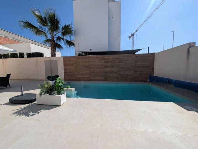 4 chambre Villa/Maison à vendre à Benijófar avec piscine garage - 529 000 € (Ref: 9798755)