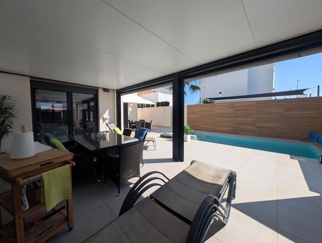 4 chambre Villa/Maison à vendre à Benijófar avec piscine garage - 529 000 € (Ref: 9798755)