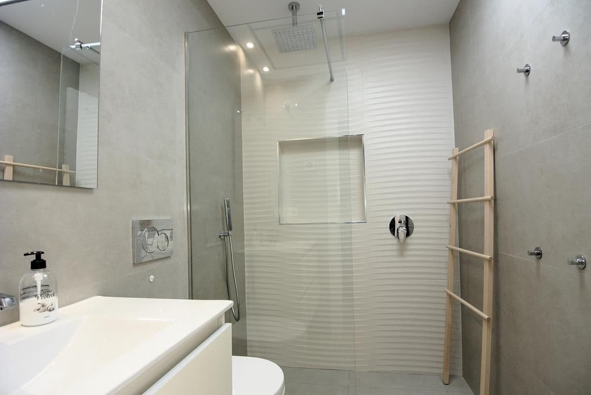 4 bedroom Villa for sale in Benijofar with pool garage - € 529,000 (Ref: 9798755)