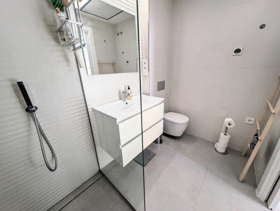 4 bedroom Villa for sale in Benijofar with pool garage - € 529,000 (Ref: 9798755)