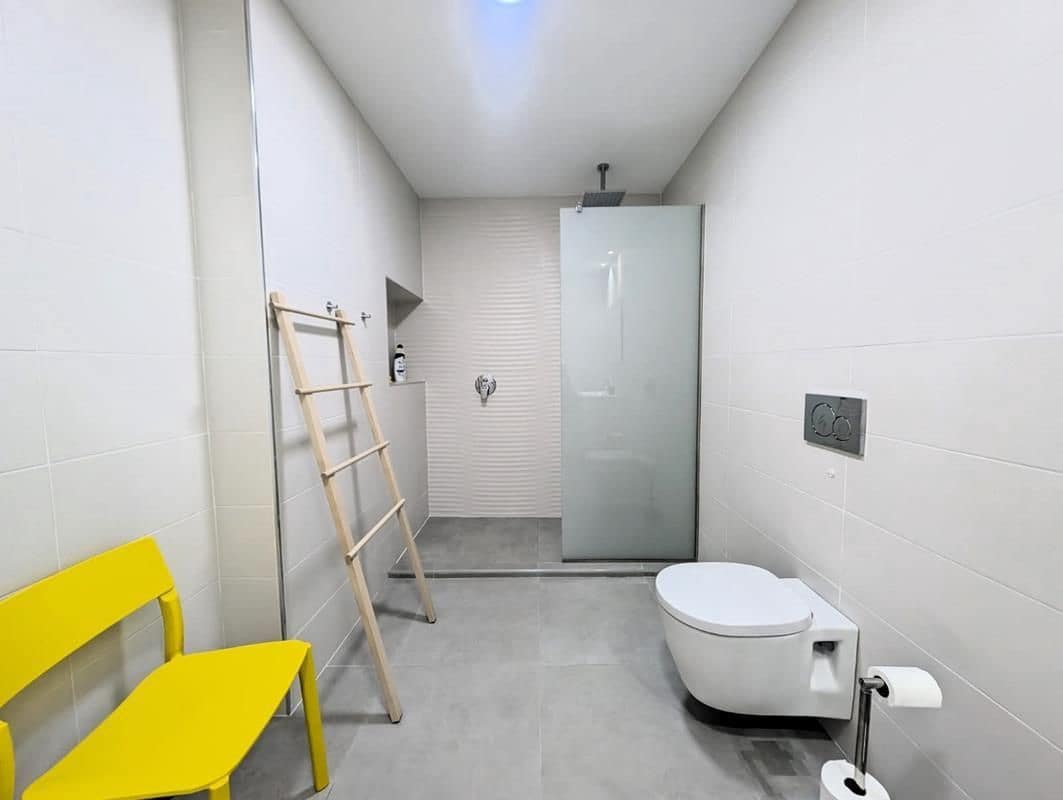 4 bedroom Villa for sale in Benijofar with pool garage - € 529,000 (Ref: 9798755)