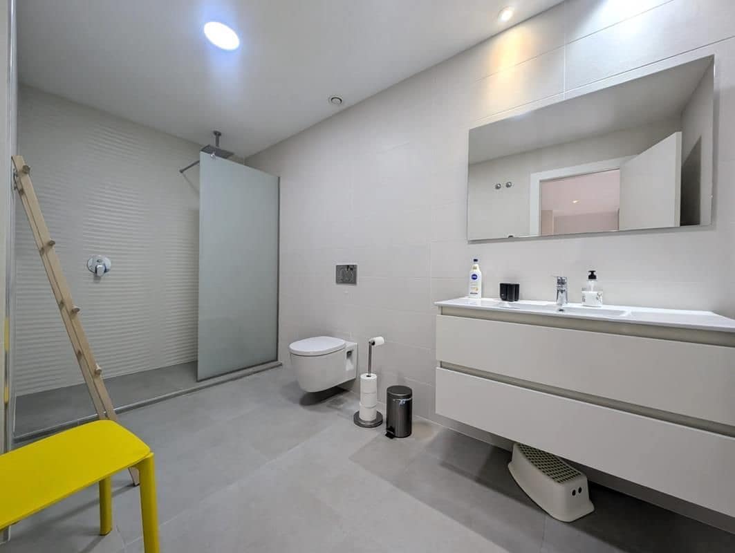 4 bedroom Villa for sale in Benijofar with pool garage - € 529,000 (Ref: 9798755)