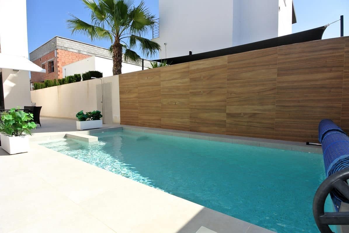 4 bedroom Villa for sale in Benijofar with pool garage - € 529,000 (Ref: 9798755)