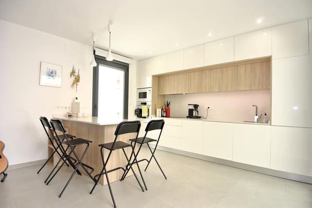 4 chambre Villa/Maison à vendre à Benijófar avec piscine garage - 529 000 € (Ref: 9798755)