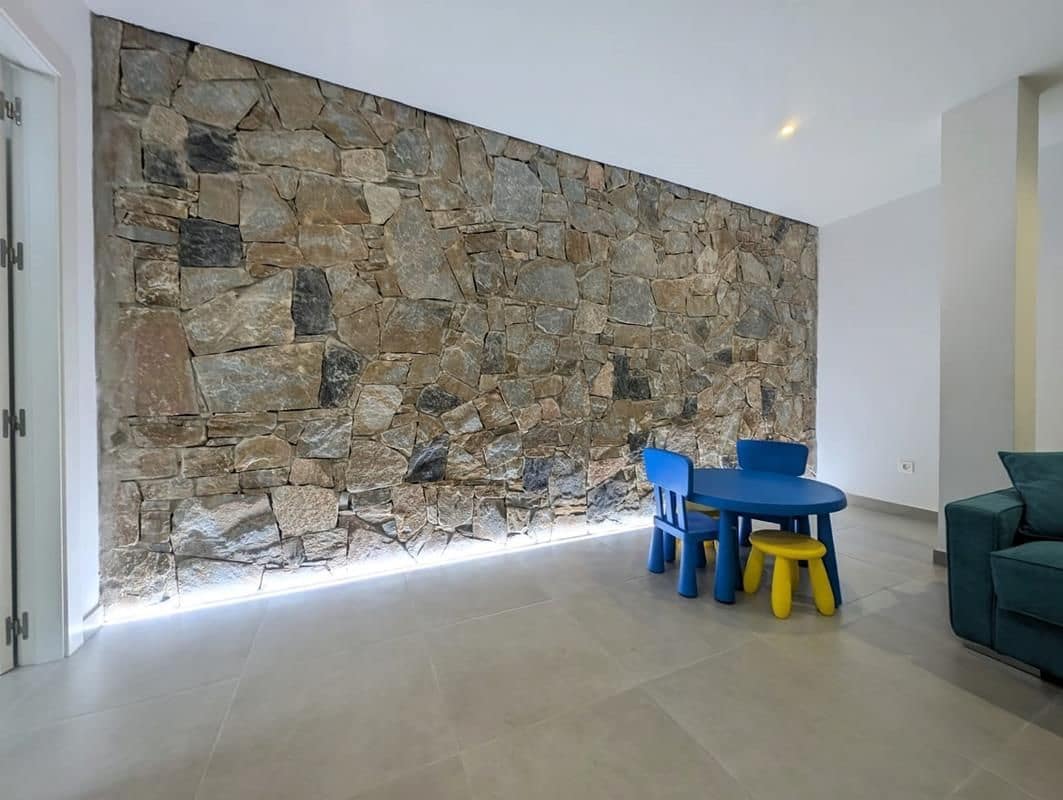 4 bedroom Villa for sale in Benijofar with pool garage - € 529,000 (Ref: 9798755)