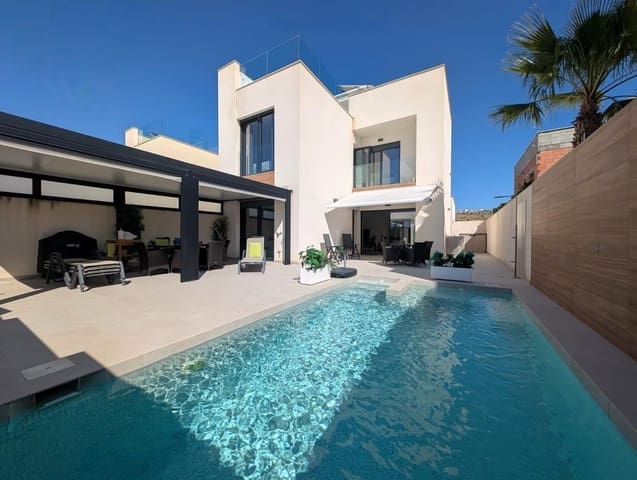 4 chambre Villa/Maison à vendre à Benijófar avec piscine garage - 529 000 € (Ref: 9798755)