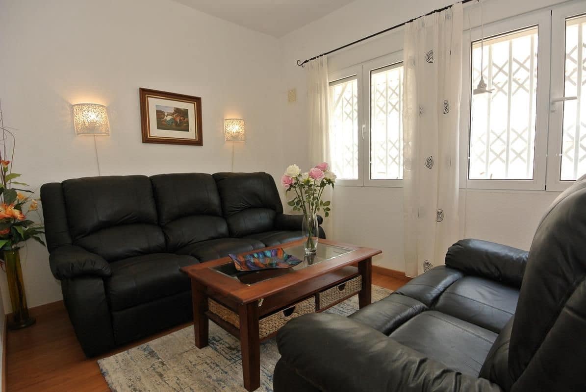 2 sovrum Semi-fristående Villa till salu i Orihuela Costa - 159 000 € (Ref: 9833308)