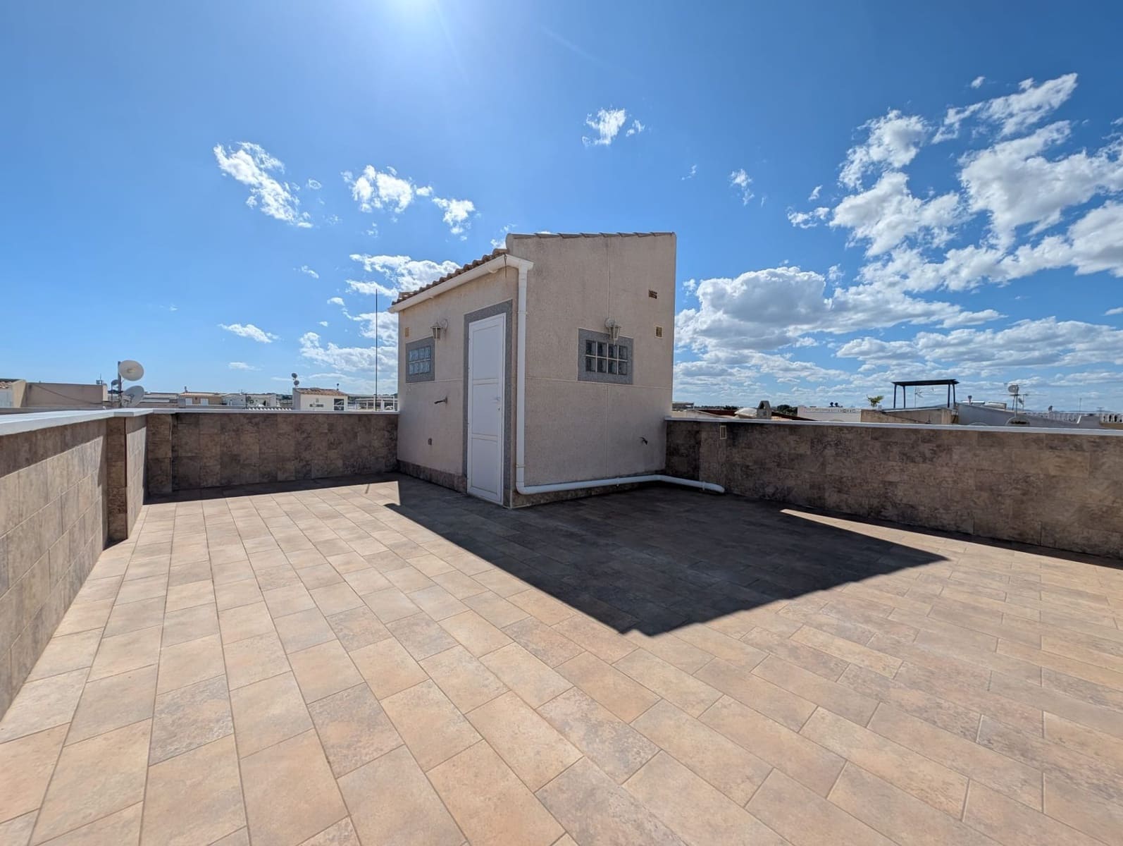 2 sovrum Semi-fristående Villa till salu i Orihuela Costa - 159 000 € (Ref: 9833308)