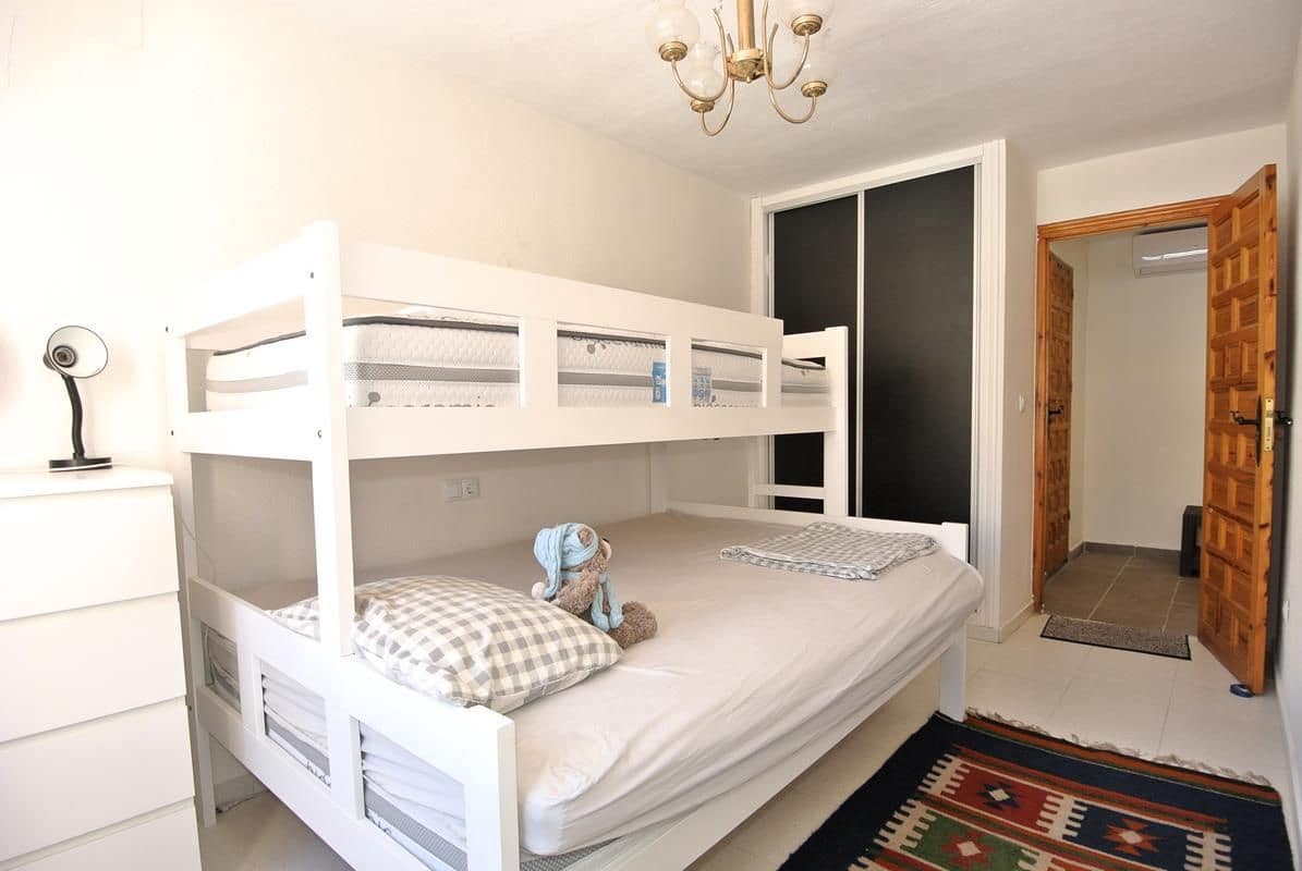 4 soverom Penthouse til salgs i Torrevieja - € 249 000 (Ref: 9844929)
