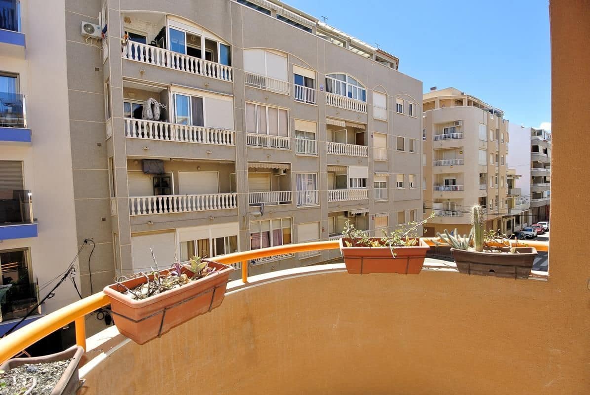 4 soverom Penthouse til salgs i Torrevieja - € 249 000 (Ref: 9844929)