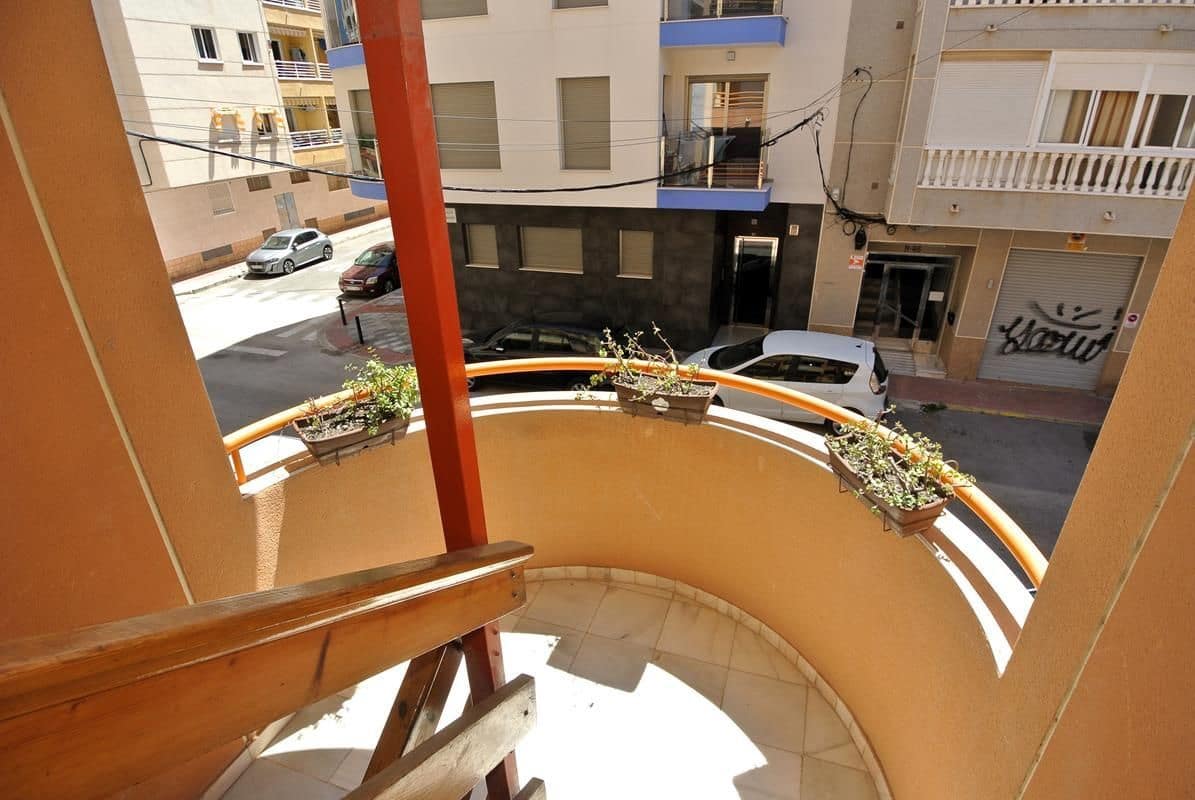 4 soverom Penthouse til salgs i Torrevieja - € 249 000 (Ref: 9844929)