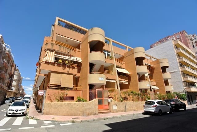 4 chambre Penthouse à vendre à Playa de los Locos, Torrevieja - 249 000 € (Ref: 9844929)