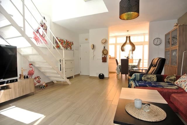 4 chambre Penthouse à vendre à Playa de los Locos, Torrevieja - 249 000 € (Ref: 9844929)