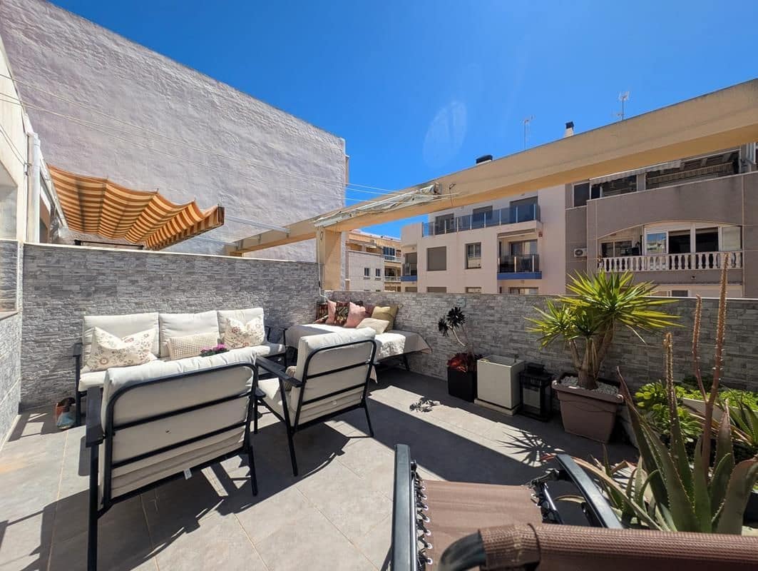 4 soverom Penthouse til salgs i Torrevieja - € 249 000 (Ref: 9844929)
