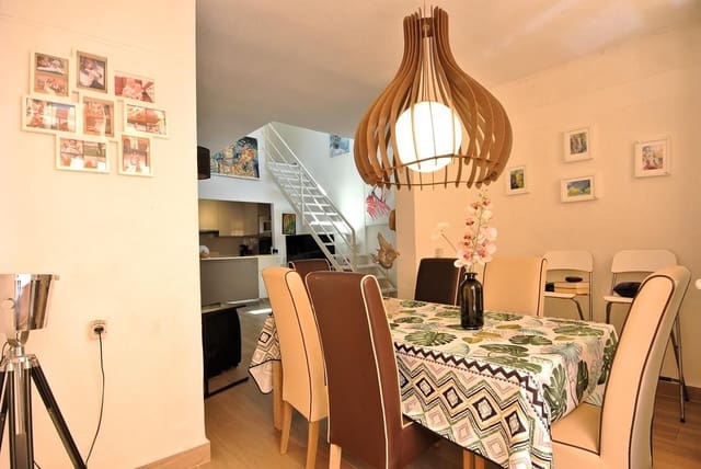 4 chambre Penthouse à vendre à Playa de los Locos, Torrevieja - 249 000 € (Ref: 9844929)