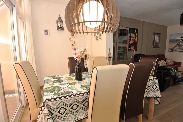 4 chambre Penthouse à vendre à Playa de los Locos, Torrevieja - 249 000 € (Ref: 9844929)