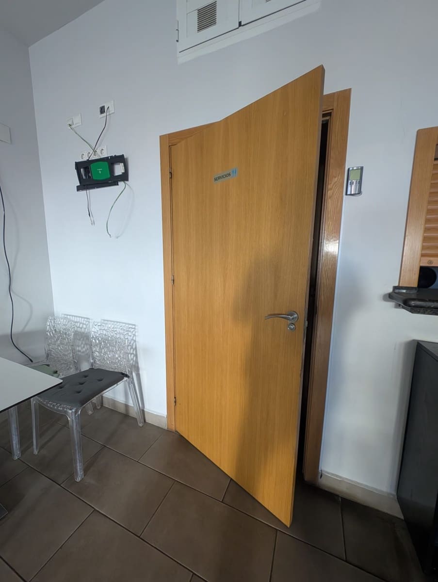 3 sovrum Kommersiell till salu i Torrevieja - 198 900 € (Ref: 9861588)