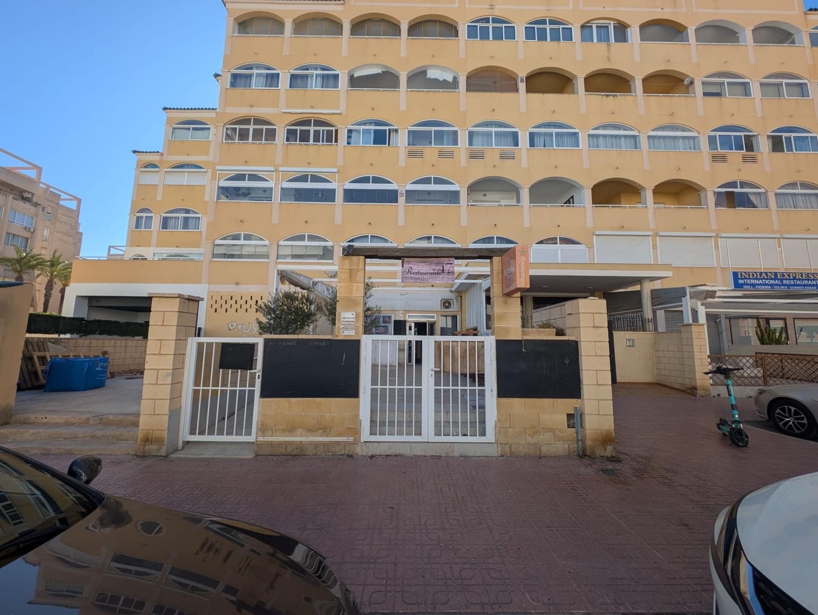 3 sovrum Kommersiell till salu i Torrevieja - 198 900 € (Ref: 9861588)